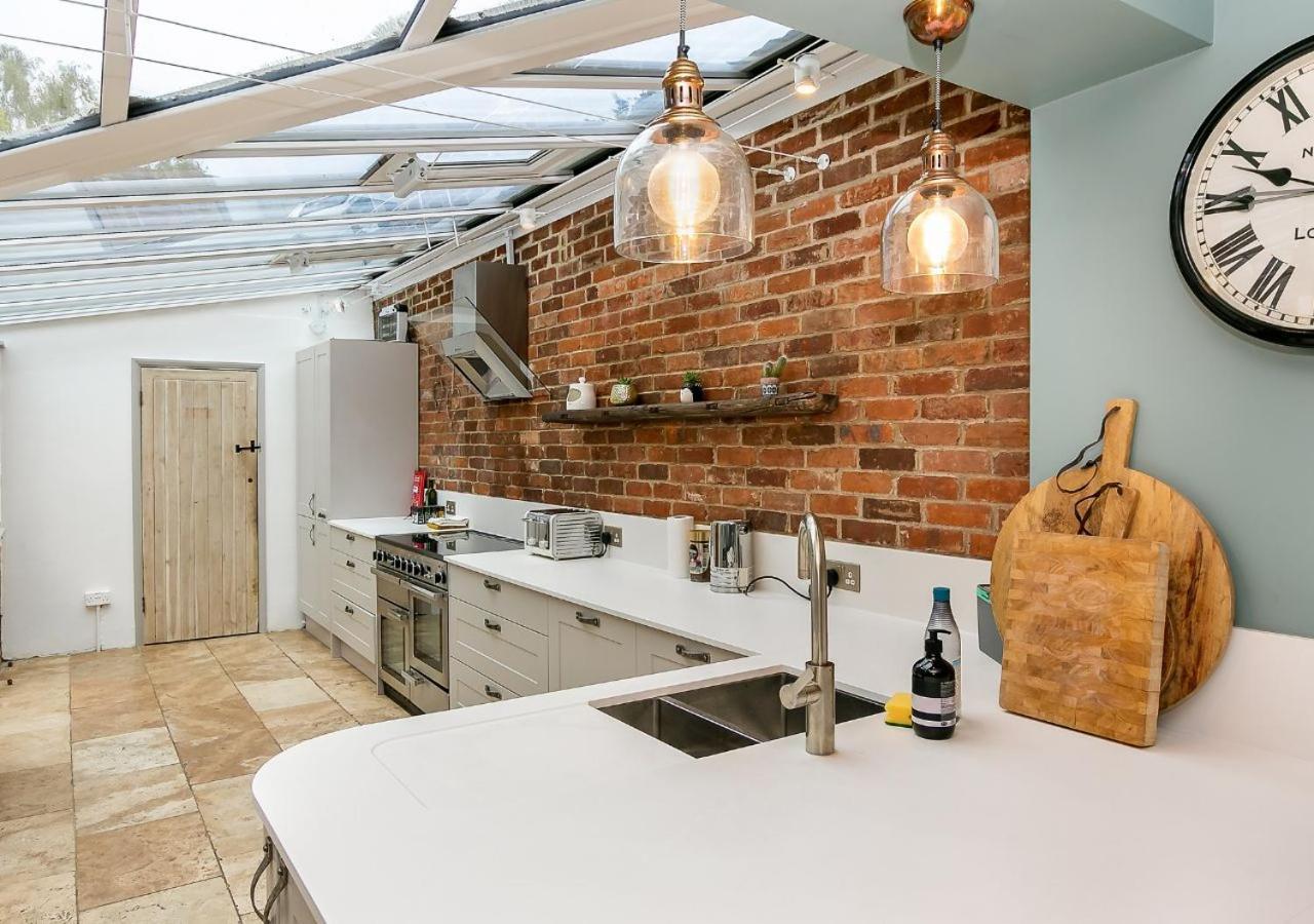 Lodge Farm - Stunning 3 Bed With Large Garden! Beckley  Eksteriør bilde